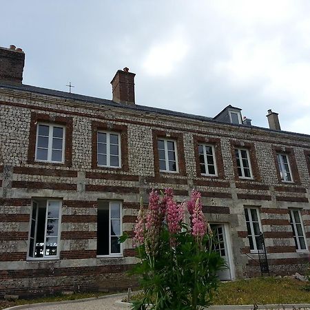ホテルLes Loges D'Etretat エクステリア 写真