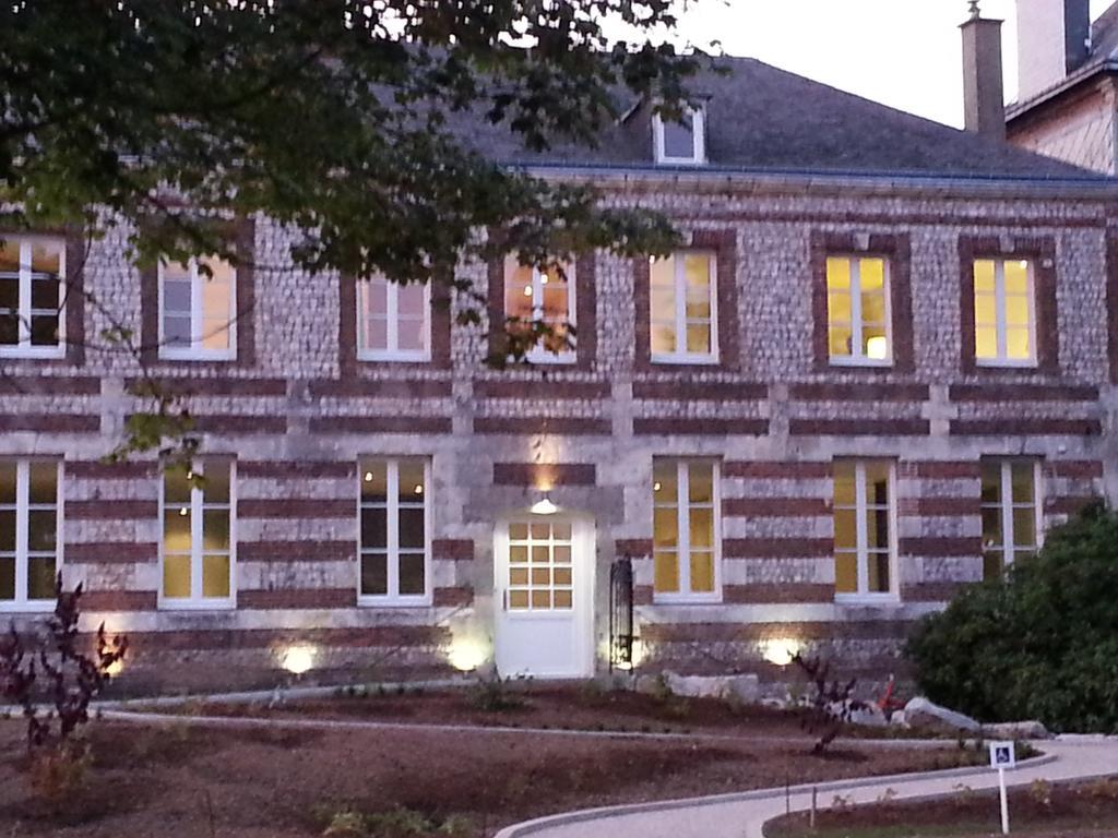 ホテルLes Loges D'Etretat エクステリア 写真